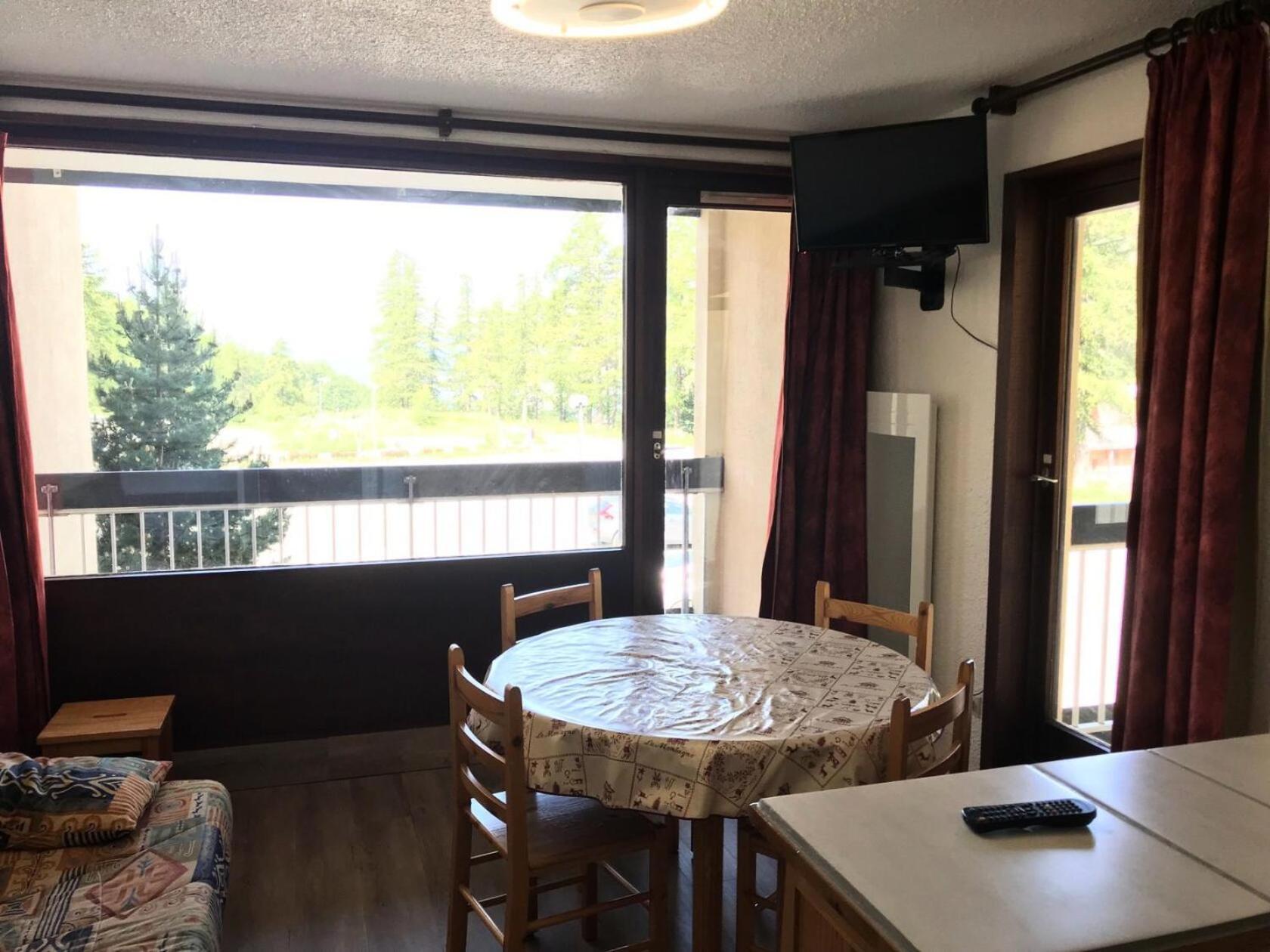 Residence Chalmettes - Studio 4 Pers. - Skis Aux Pieds Mae-8764 Montgenevre Exterior photo
